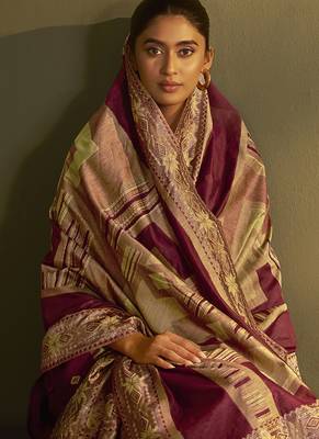 Maroon jacquard art silk straight 5