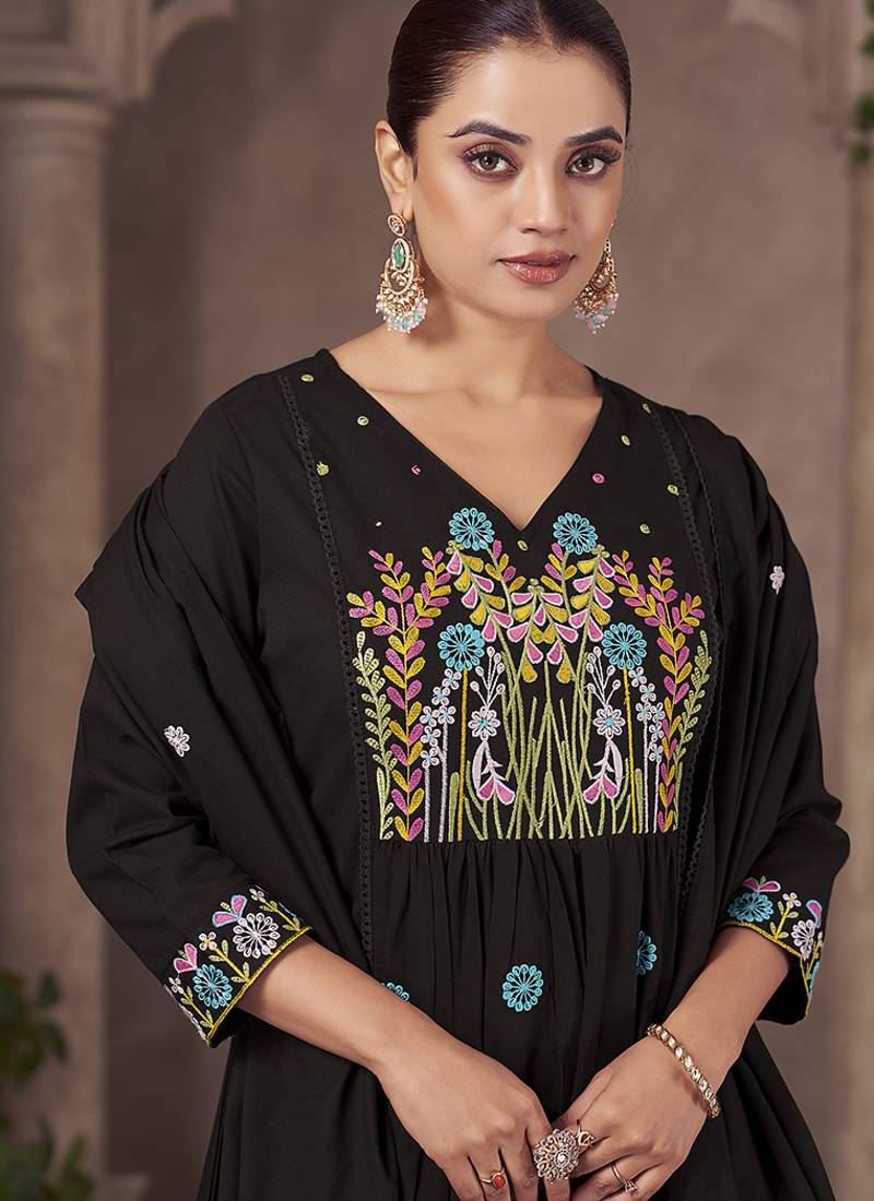 Black embroidery pure cotton straight