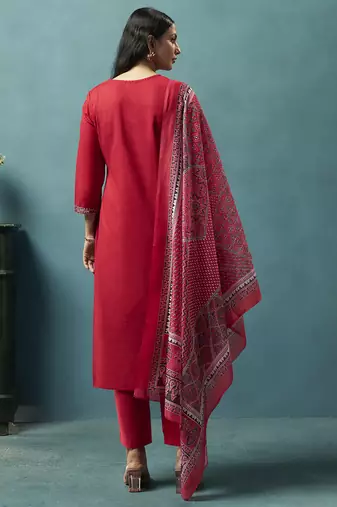 Red printed cotton blend straight