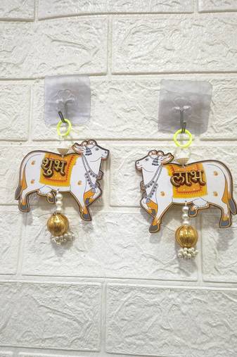 handmade mdf cow shubh labh hanging  side door & wall hanging with latkan decor hanging pack of 2 (small127)