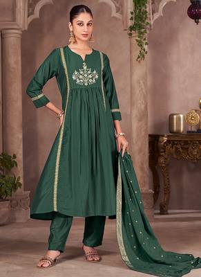 Green embroidered chinnon anarkali 3