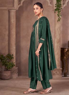 Green embroidered chinnon anarkali 5