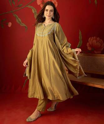 Beige vichitra silk embroidered anarkali kurta set 3
