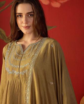 Beige vichitra silk embroidered anarkali kurta set 4