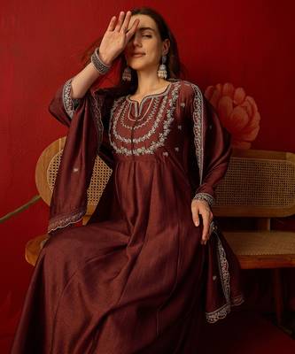 Maroon vichitra silk embroidered anarkali kurta set 1