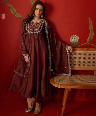 Maroon vichitra silk embroidered anarkali kurta set 2