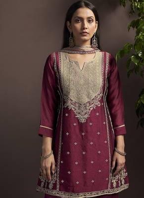 Red embroidered silk blend straight & palazzo 4