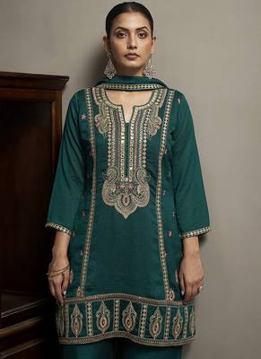 Green embroidered silk blend straight & palazzo 4