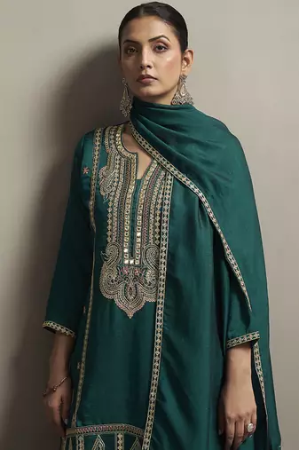 Green embroidered silk blend straight & palazzo