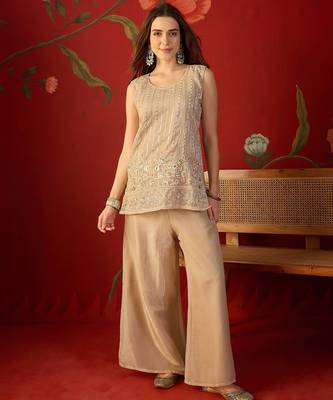 Beige silk chiffon embroidered kurta set. 5