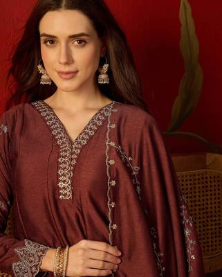 Maroon silk chiffon embroidered anarkali kurta set 4