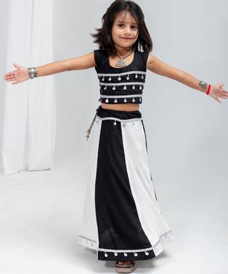 Navratri special real kodi with silver coin lace & latkan work lehenga with blouse for kids 5