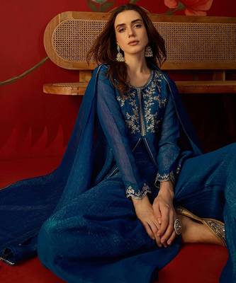 Teal silk chiffon embroidered kurta set 2