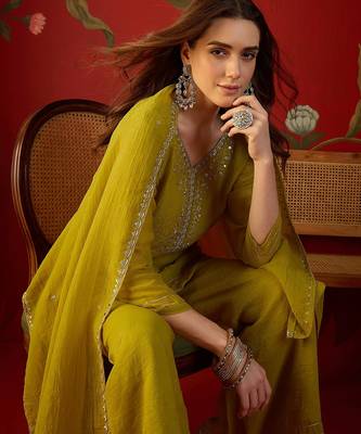 Neon silk chiffon embroidered kurta set 2