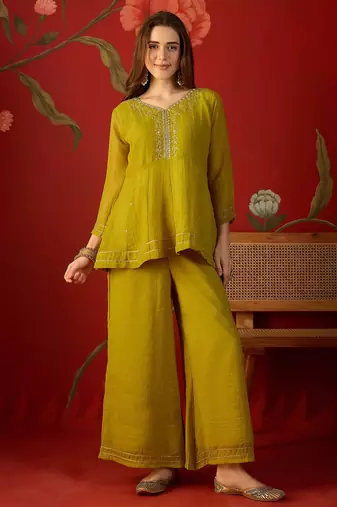 Neon silk chiffon embroidered kurta set