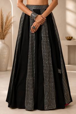 EMBROIDERED SEQUINED LEHENGA CHOLI WITH DUPATTA. 4
