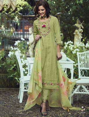 Green & Pink Floral Embroidered Pure Cotton Kurta With Trousers & Dupatta 1