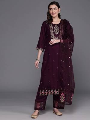 Floral Embroidered Regular Kurta with Trousers & Dupatta 1