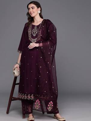 Floral Embroidered Regular Kurta with Trousers & Dupatta 8