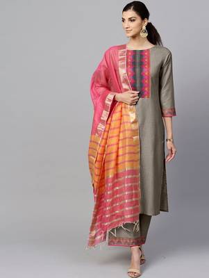 Women Grey Kurta with Palazzos & With Dupatta 1
