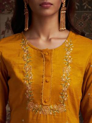 Floral Embroidered Kurta with Trousers & With Dupatta 2