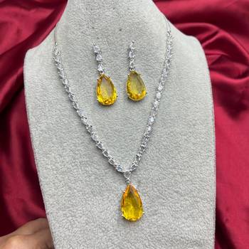 Yellow Teardrop Crystal Necklace Earrings Set | Silver Bridal Jewelry 4