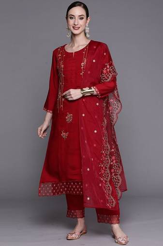 Red Floral Embroidered Sequined Kurta with Trousers & Dupatta