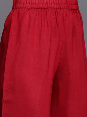 Red Floral Embroidered Sequined Kurta with Trousers & Dupatta 3