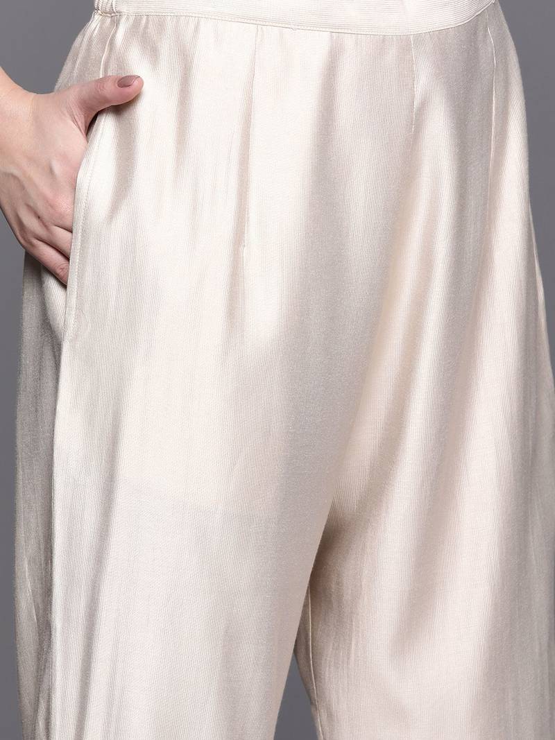 Yoke Design Liva Kurta with Trousers & With Dupatta