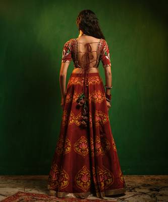 Maroon Digital Printed Crepe And Organza Lehenga Set 2