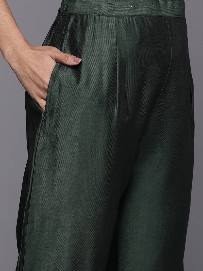 Floral Embroidered Sequinned Liva Kurta with Trousers & With Dupatta