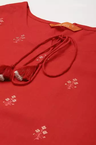 Women Red Floral Embroidered Regular Kurta with Trousers & With Dupatta