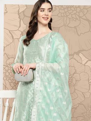 Women Regular Chanderi Silk Kurta with Trousers & With Dupatta 1