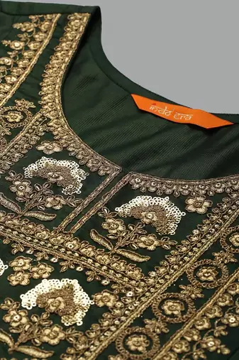 Floral Embroidered Sequinned Liva Kurta With Trousers & Dupatta
