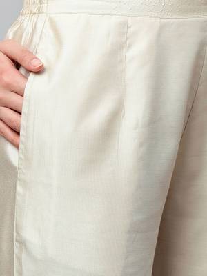 Women Cream-Coloured Floral Yoke Design Regular Thread Work Liva Kurta with Trousers & With Dupatta 3