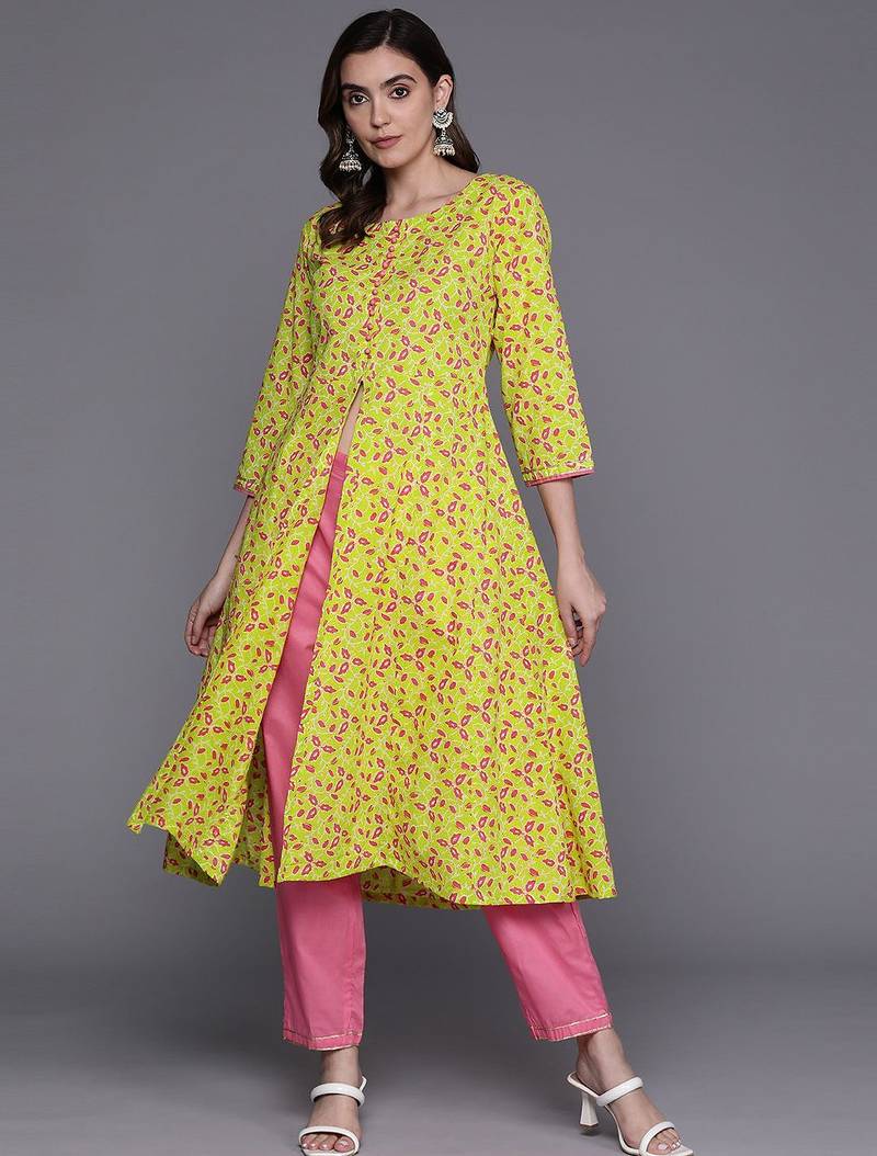 Floral Printed Empire Gotta Patti Pure Cotton Kurta With Trousers