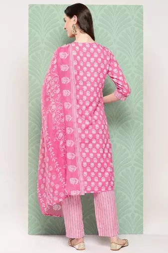 Women Floral Printed Regular Gotta Patti Cotton Kurta with Trousers & Dupatta