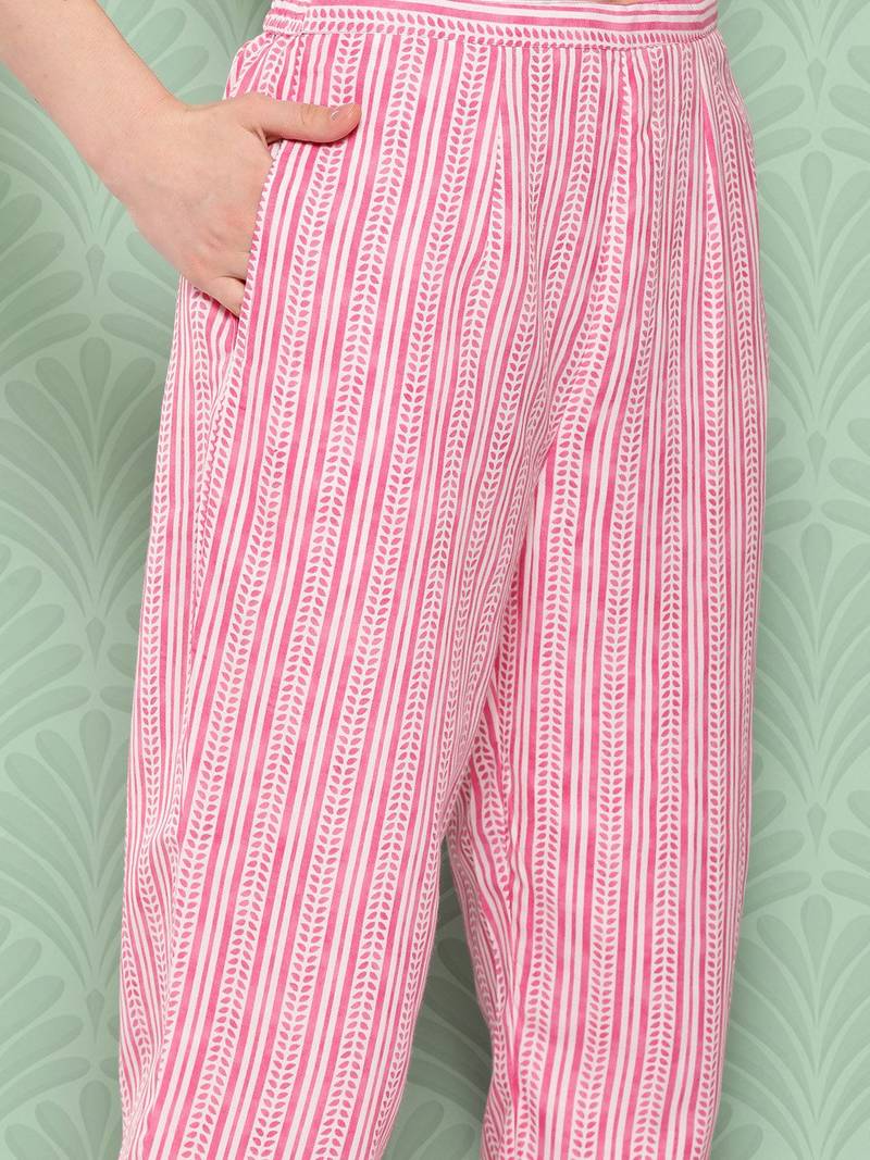 Women Floral Printed Regular Gotta Patti Cotton Kurta with Trousers & Dupatta