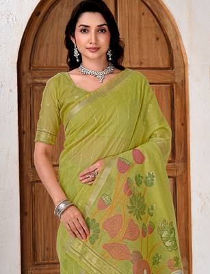 Womens elegant  parrot green cotton silk saree with golden zari border and paithani inspired pallu with blouse 5
