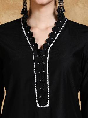 Women Floral Embroidered Kurta with Trousers & Dupatta 3