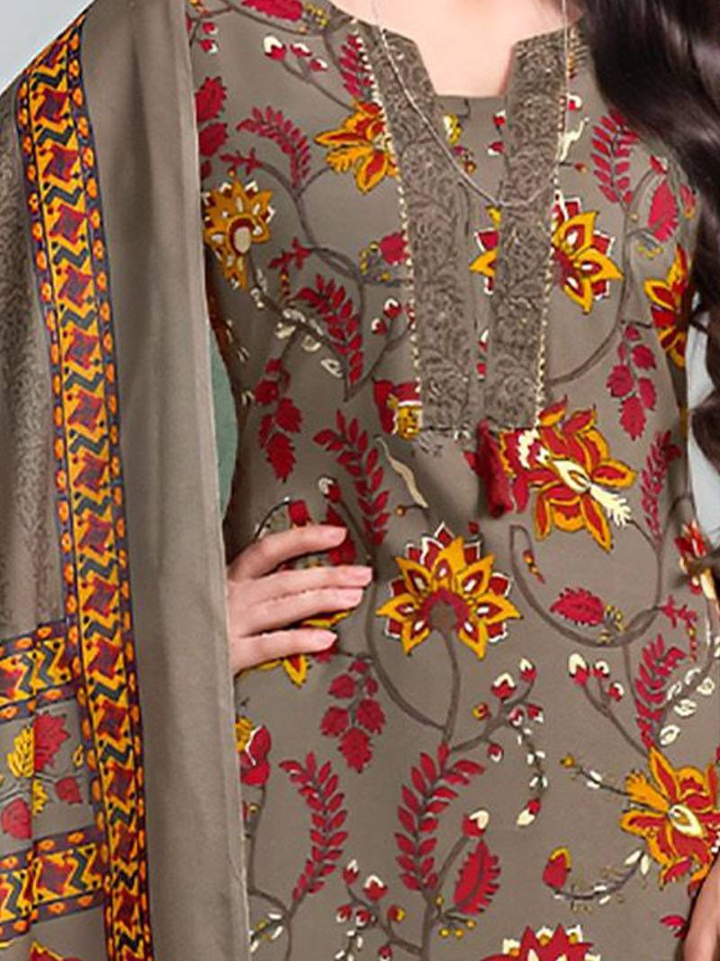 Women Ethnic Motifs Printed Regular Kurta with Trousers & With Dupatta