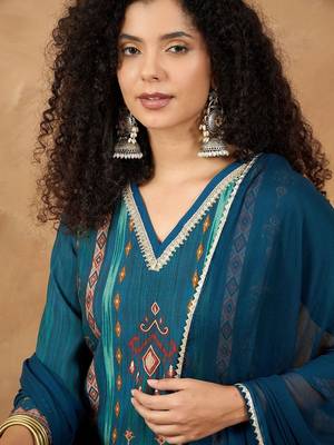 Women Ethnic Motifs Printed Regular Gotta Patti Kurta with Trousers & Dupatta 2