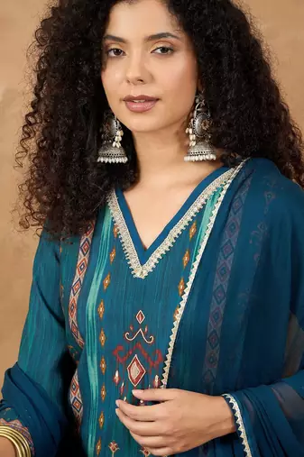 Women Ethnic Motifs Printed Regular Gotta Patti Kurta with Trousers & Dupatta