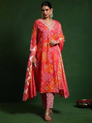 Bandhani Printed V-Neck Thread Work Kurta With Trousers & Dupatta 1