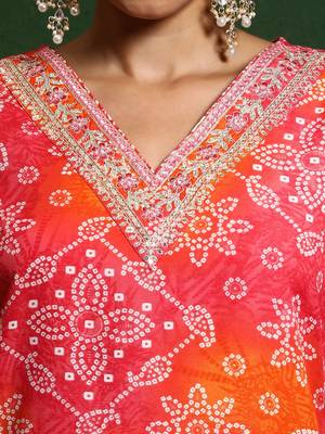 Bandhani Printed V-Neck Thread Work Kurta With Trousers & Dupatta 2