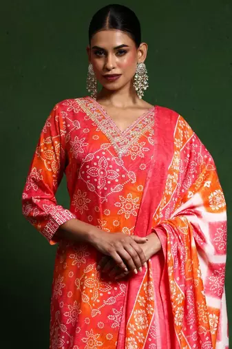 Bandhani Printed V-Neck Thread Work Kurta With Trousers & Dupatta