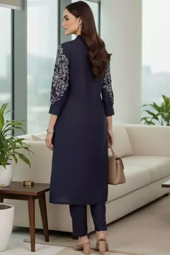 Women Ethnic Motifs Embroidered Panelled Thread Work Kurta with Trousers