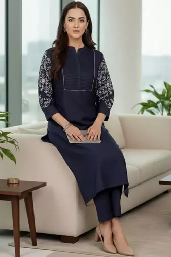 Women Ethnic Motifs Embroidered Panelled Thread Work Kurta with Trousers