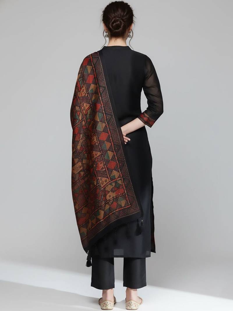 Women Regular Chanderi Silk Kurta with Trousers & With Dupatta