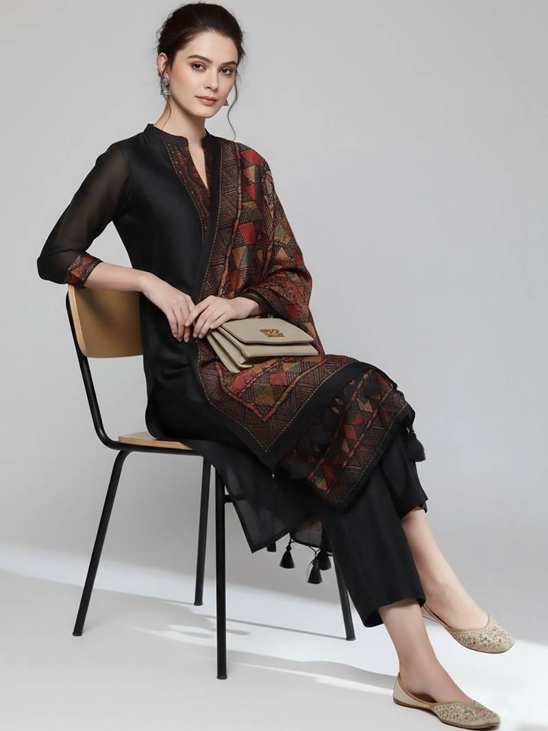 Women Regular Chanderi Silk Kurta with Trousers & With Dupatta